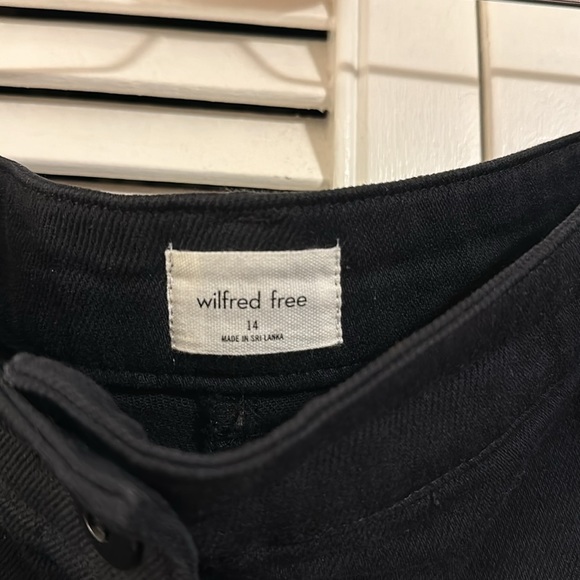Wilfred free black cargo pants size 14 ‘modern cargo’ - Picture 3 of 5